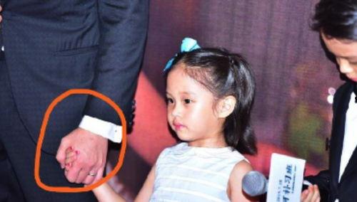 孙俪爆料邓超视频播放,夫妻甜蜜互动引网友热议 第3张 孙俪爆料邓超视频播放,夫妻甜蜜互动引网友热议 第3张